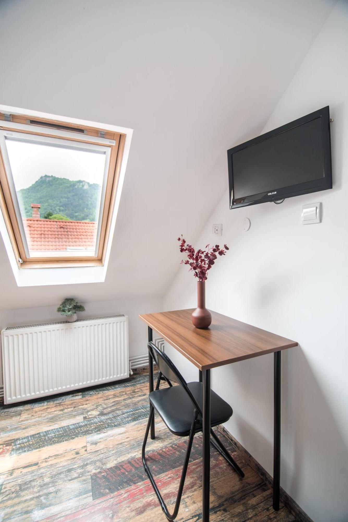 Transylvania Guest House Braşov Esterno foto