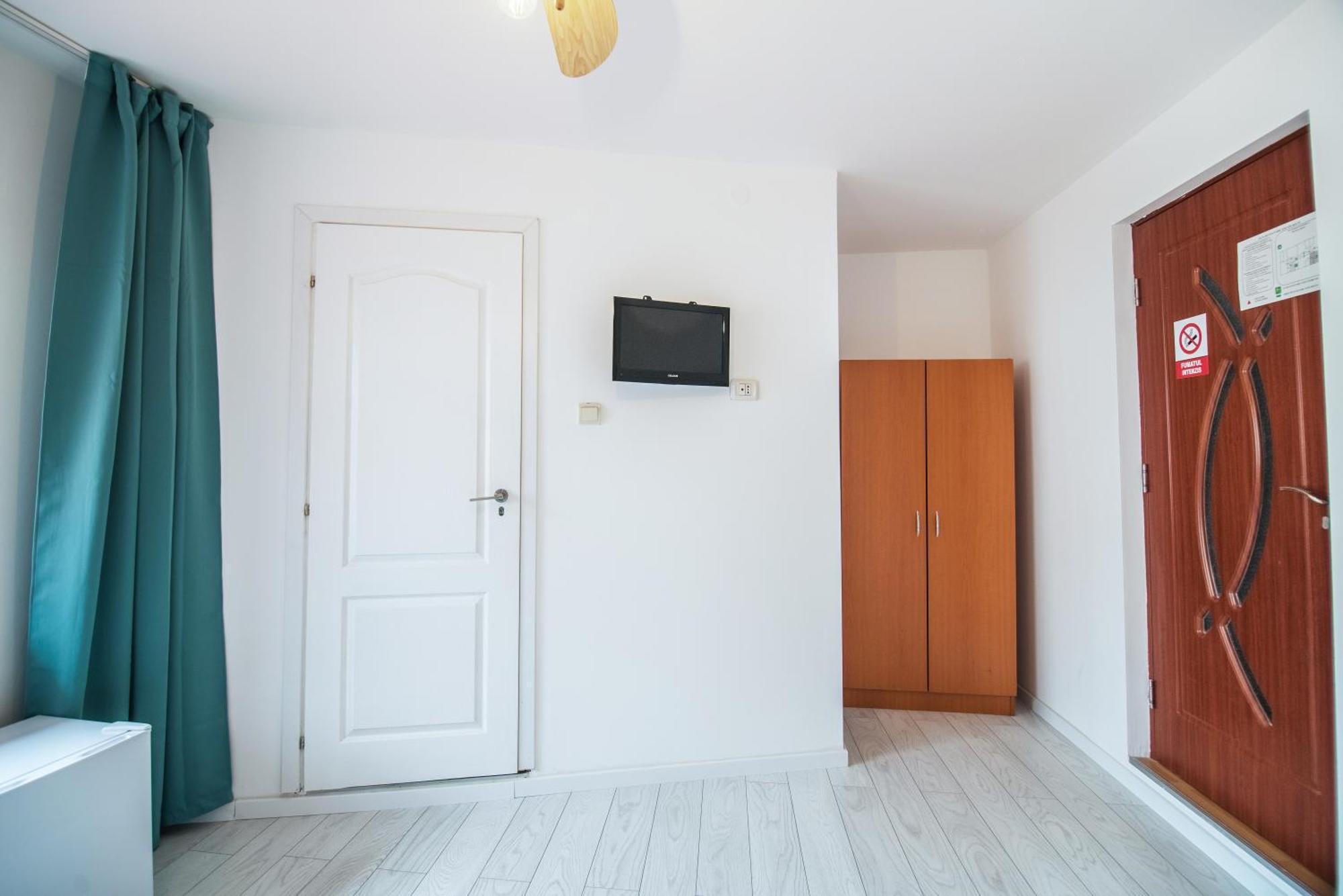 Transylvania Guest House Braşov Esterno foto